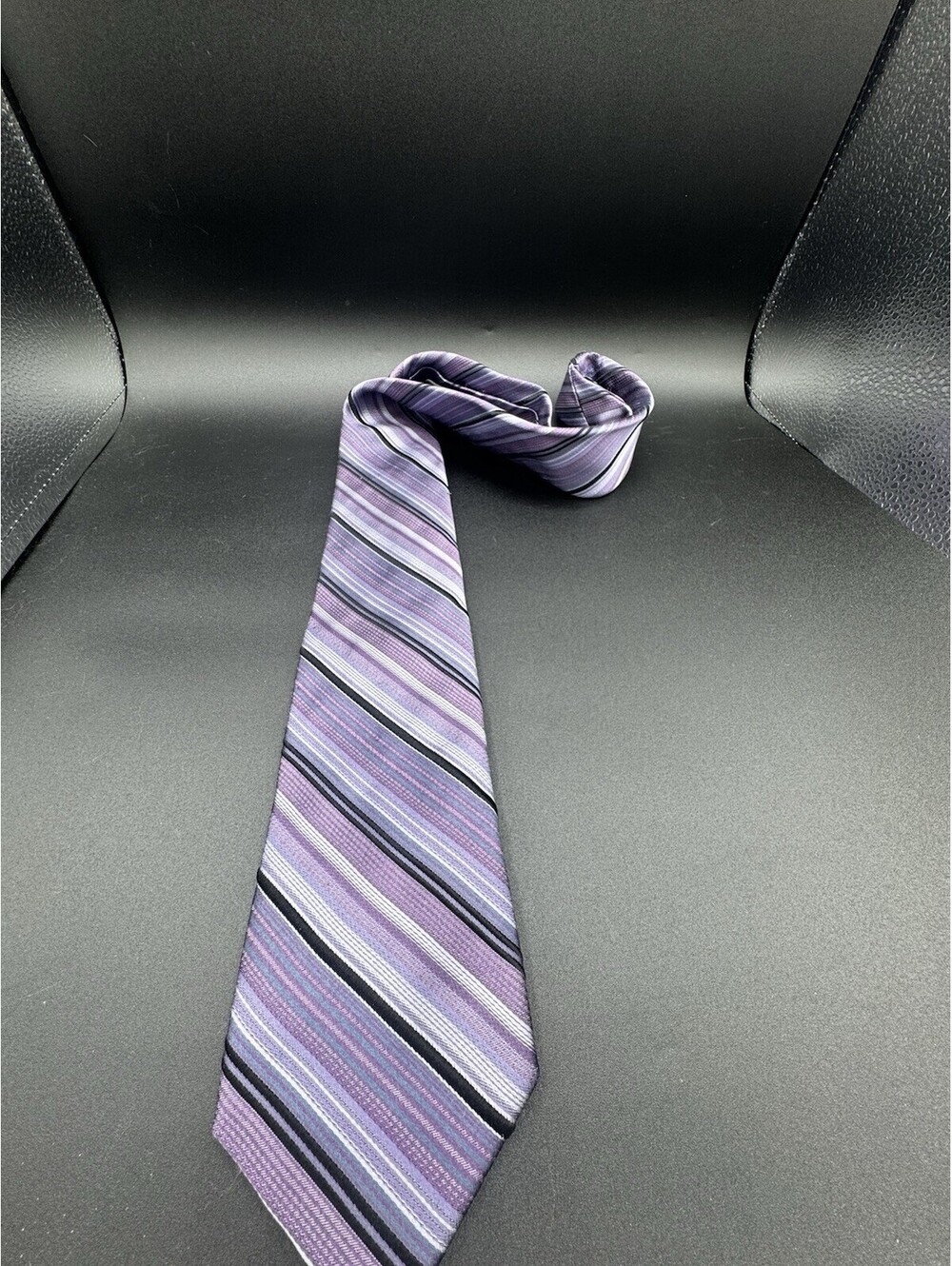 Arrow Silk Tie Purple Lavender Silver Black Striped 58x3.5